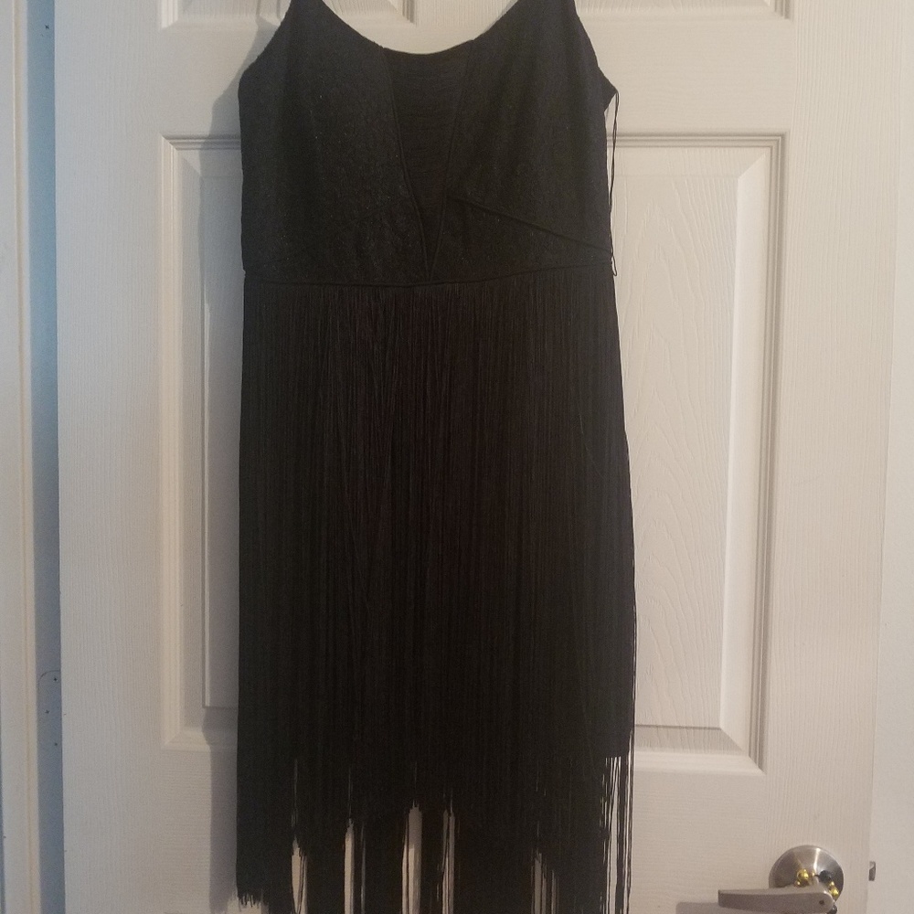 Dress - Picture 3 of 4